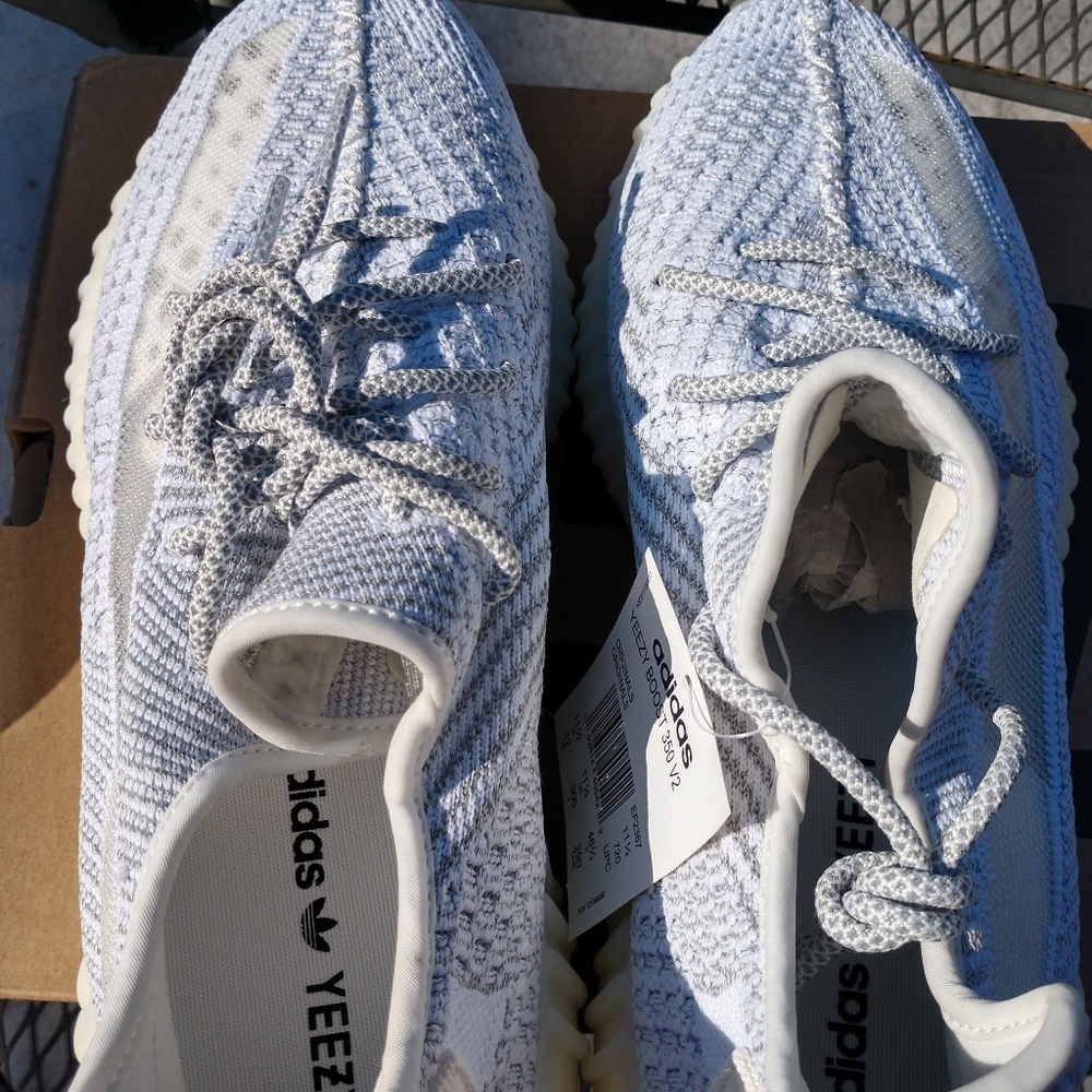 Yeezy Static Reflective - Picture 5 of 7
